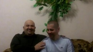 Сексот и провокатор СБУ - опущенный в "Бутырке" педераст-пакостник - Саша "Тарчёк-Сивушный" Синицкий, заделался обличителем протестанской церкви дома на диване у другого секретного работника "епископа" Сыркина - свидетеля отмывания украденных денег Сандеем Аделаджой.
